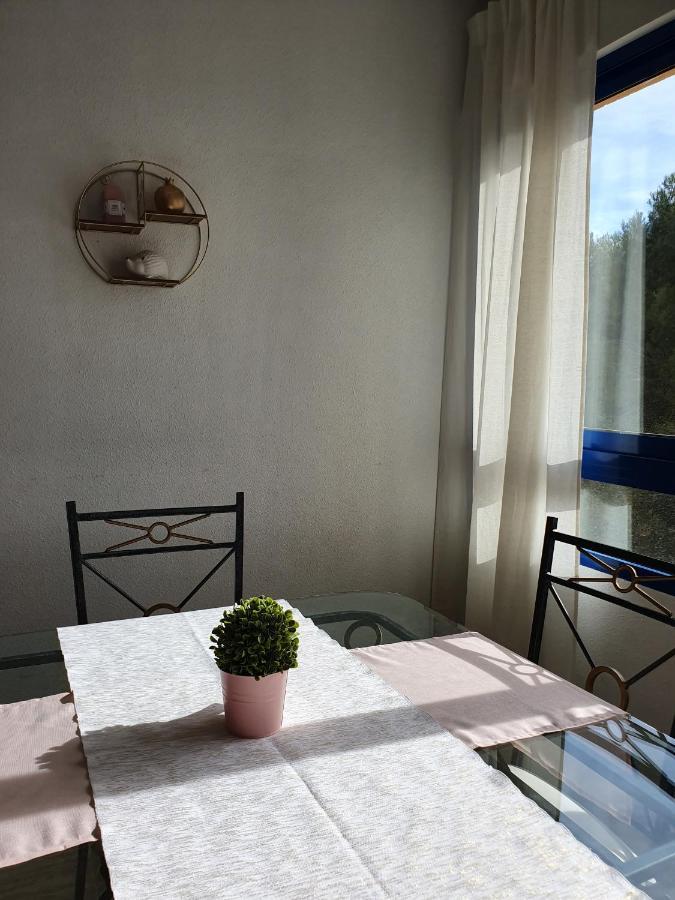 Apartment In Campoamor Overlooking The Swimming Pool Ngoại thất bức ảnh