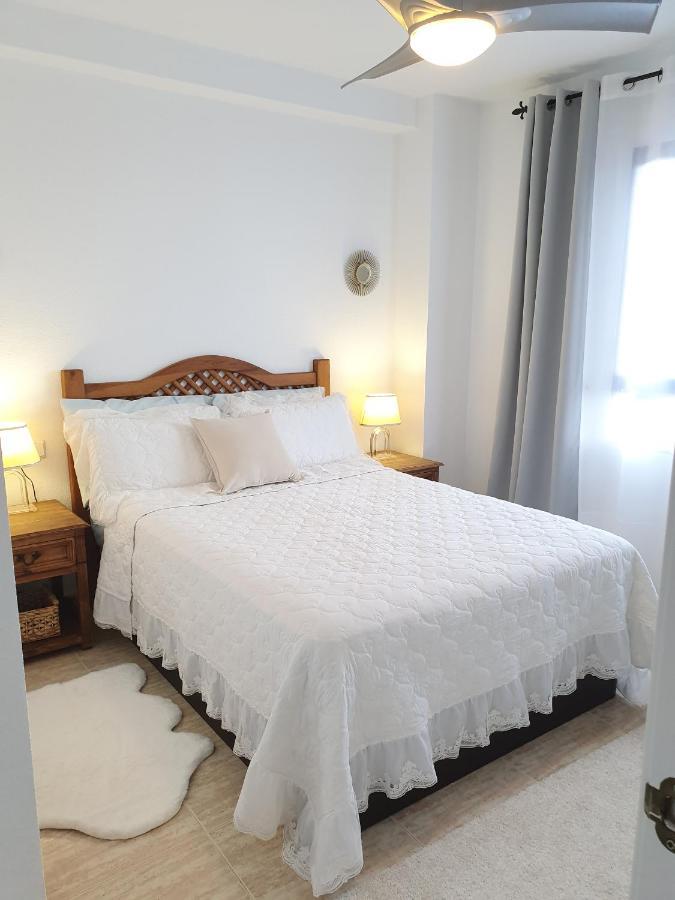 Apartment In Campoamor Overlooking The Swimming Pool Ngoại thất bức ảnh
