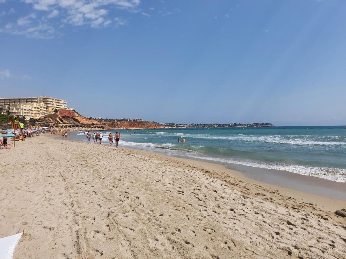 Apartment In Campoamor Overlooking The Swimming Pool Ngoại thất bức ảnh